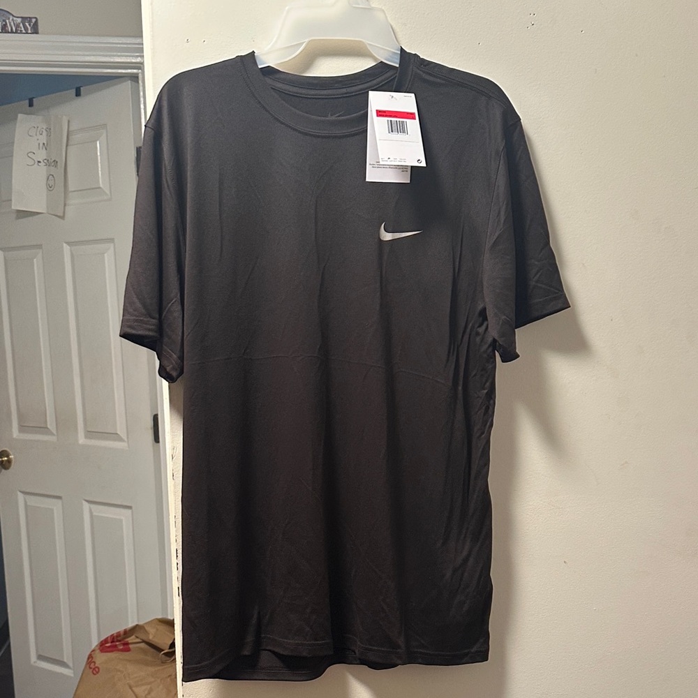 Nike Men's Dark Chocolate Short Sleeve Tee